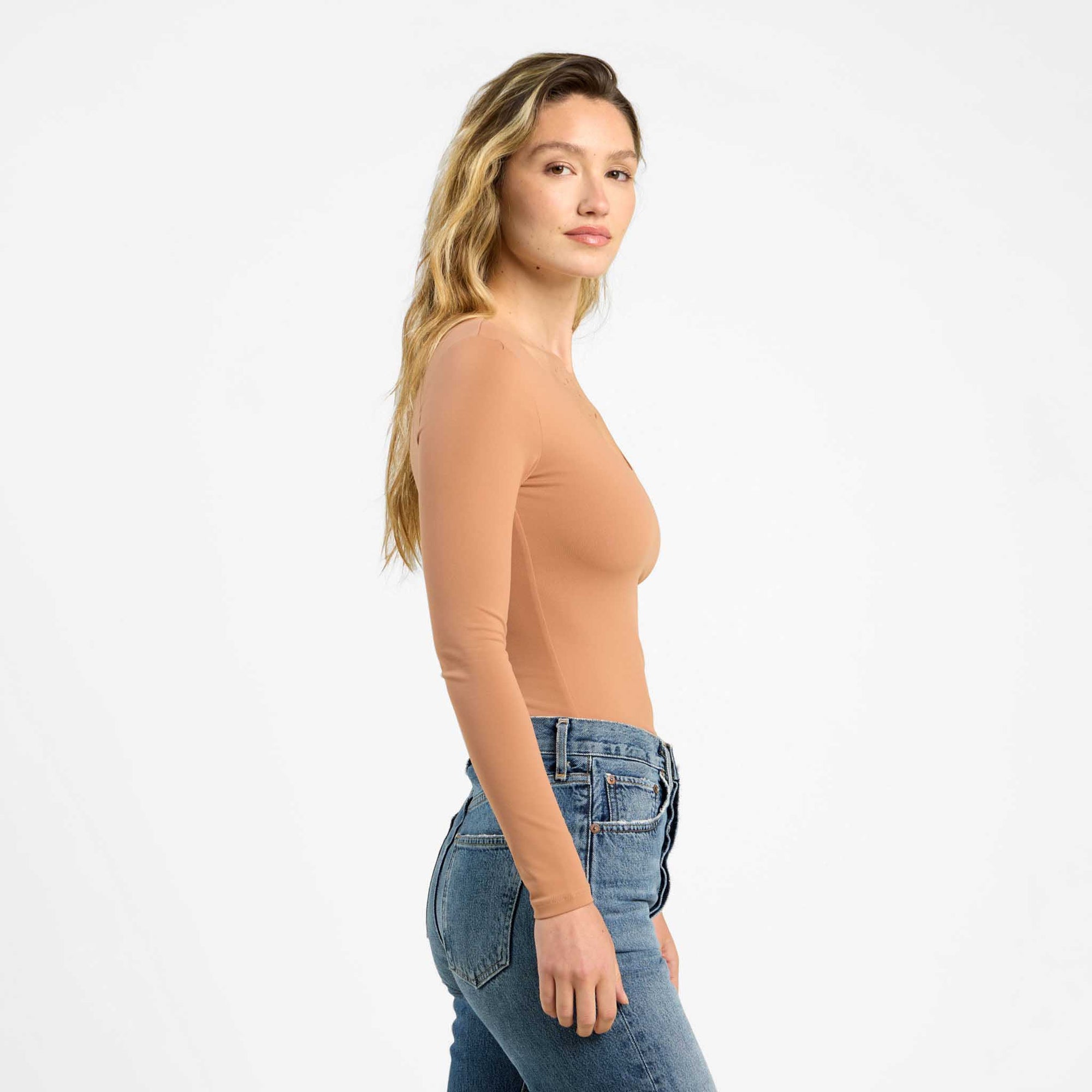 Long Sleeve Scoop Neck Bodysuit | Clay