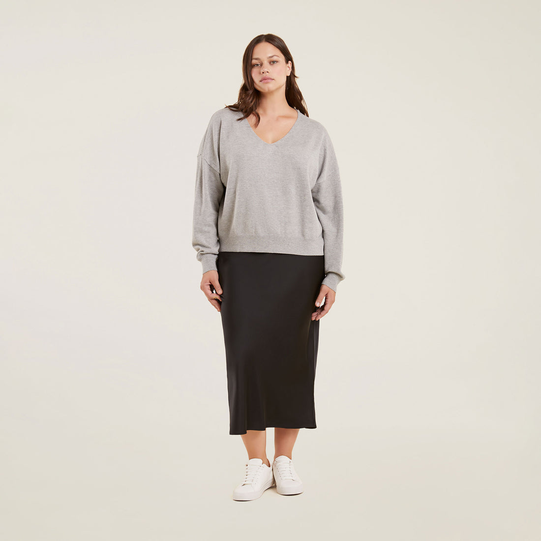 Luxe Knit V-Neck Sweater | Heather Grey