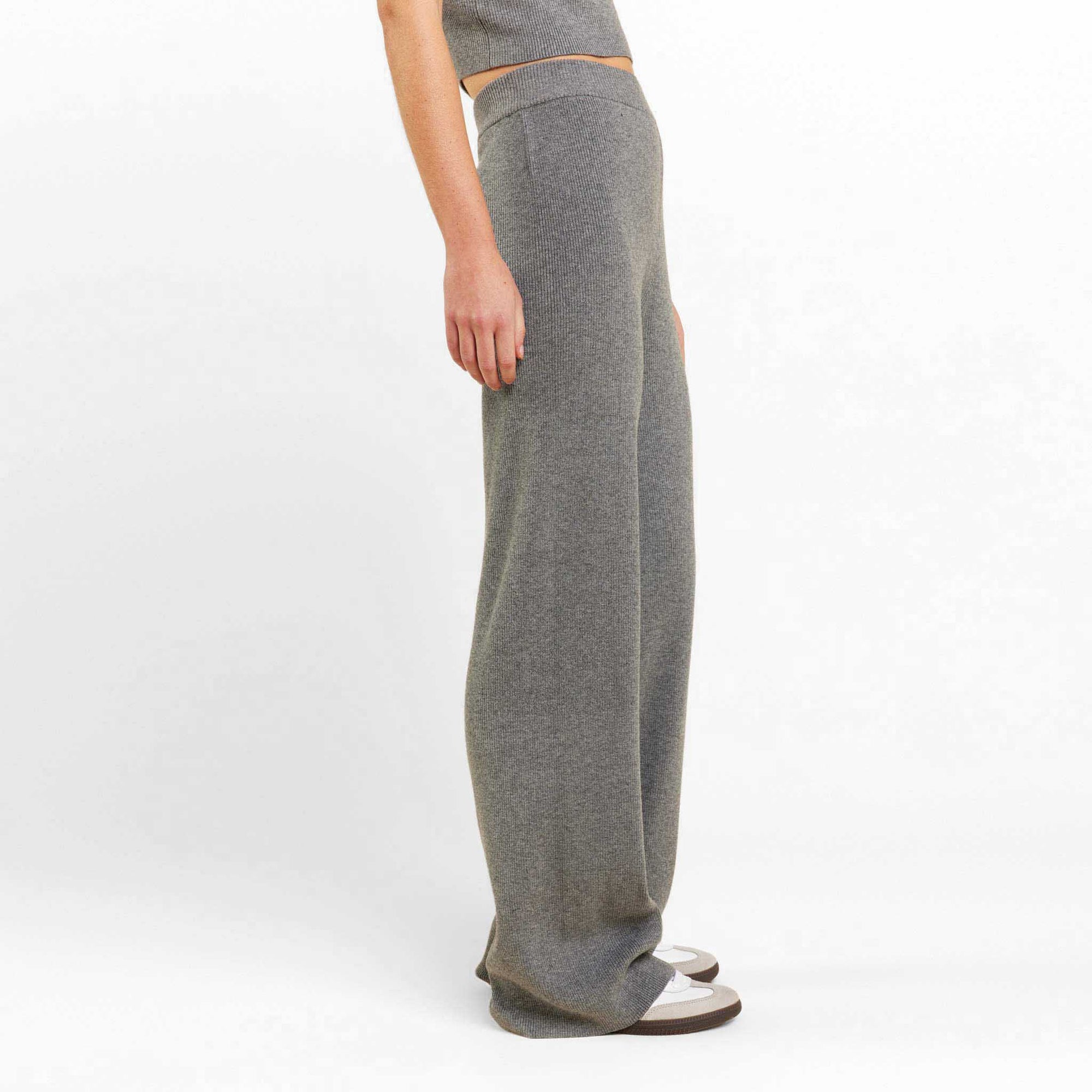 Ribbed Sweater Wide Leg Pant