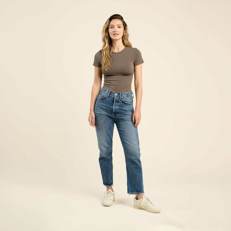 SwiftStretch Seamed Tee