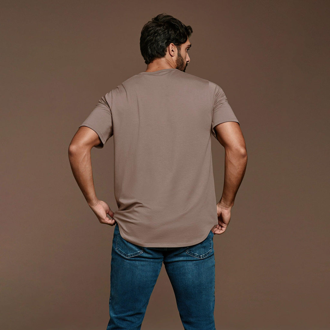 Men's Short Sleeve Curved Hem T-Shirt | Mocha